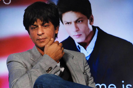 Sena attacks SRK posters in Indore