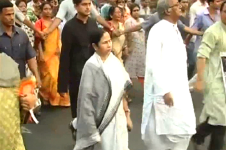 Mamata's poll walk through Kolkata