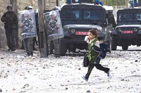 Clashes erupt in Jerusalem; US envoy cancels trip
