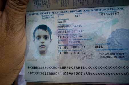 British boy kidnapped in Pakistan found