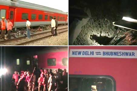 Maoists blow up track, target Rajdhani in Bihar