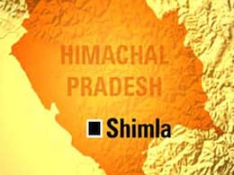 हिमाचल : नदी में गिरी बस, 6 लोगों की मौत हिमाचल : नदी में गिरी बस, 6 लोगों की मौत