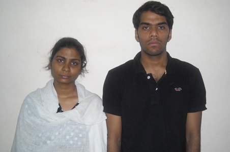 Couple held for duping over 100 job seekers