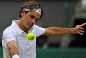 I'm back to my best, Federer tells Wimbledon rivals