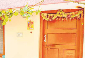 Harassed for dowry, Bangalore teen kills self