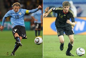 Forlan gets Golden Ball, Mueller wins Golden Boot