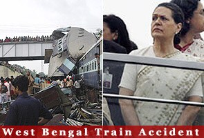 Bengal train accident: Sonia Gandhi condoles deaths