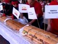 Mexican chefs prepare world's biggest sandwich