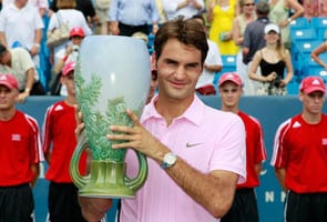 Federer outlasts Fish for 63rd career title