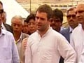 Rahul Gandhi visits Leh, meets flood victims