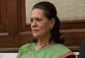 CWG scandal: Now Sonia steps in, says guilty will be punished