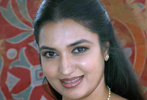 Tamil actor Sukanya gets some relief in divorce case