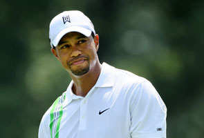 Keeping top spot little solace after Tiger's worst week