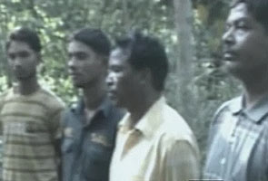 Chhattisgarh: Naxals release four kidnapped policemen