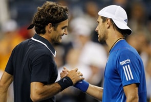 Federer advances to US Open quarter-finals  