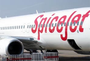 Double trouble for Spice Jet flight, plane makes emergency landing