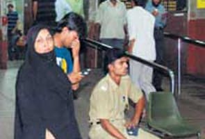 Burqa-clad woman refused entry in Mumbai hospital?