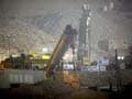 First ray of light reaches trapped Chile miners