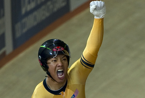 Keirin gold medalist Anwang disqualified