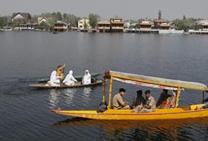 कश्मीरी पंडितों पर फ़िल्म बनाने की तैयारी में विधु विनोद चोपड़ा