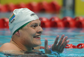 South Africa's Du Toit completes golden treble