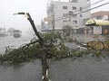 Super typhoon lashes Philippines, knocks out power