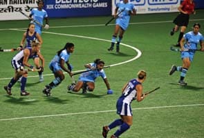 India disappoint on hockey's opening day