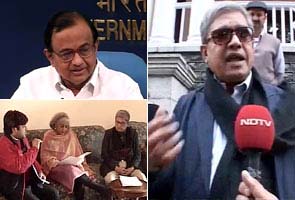 Kashmir interlocutors submit initial assessment report to Chidambaram 