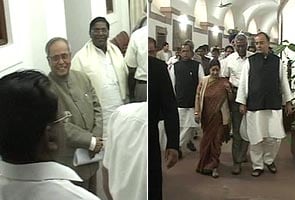 No breakthrough at Pranab lunch with Opposition leaders