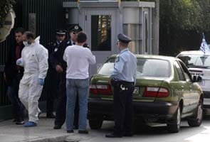 Greek mail bombers target 5 embassies in Athens, no injuries