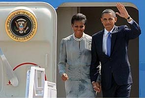 US President Barack Obama lands at Delhi airport