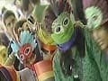 Hundreds march in Delhi's gay parade