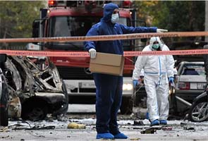 Bomb blast damages Athens court building