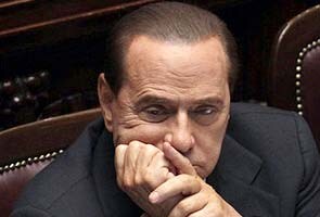 Italy PM Berlusconi wins first confidence vote Italy PM Berlusconi wins first confidence vote