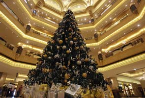 11-million-dollar Xmas tree in bad taste?