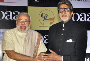 Narendra Modi strategy works, Big B pulls in tourists