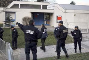 20 pre-schooler hostages freed in France