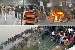 Lathicharge on farmers in Lucknow