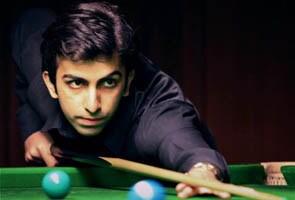 Advani in World Snooker quarters