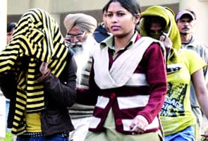Sex racket busted in Delhi, seven arrested
