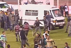 250 injured in Jordanian, Palestinian soccer fans clash 