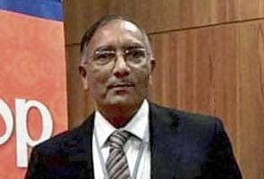 IFFCO Chairman accidentally shoots himself while cleaning pistol