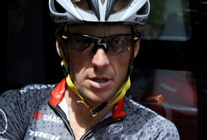 Lance Armstrong ends international cycling career