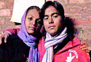 Lesbian couple gets police protection in Delhi