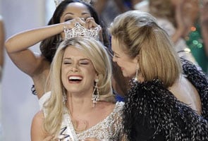 17-yr-old aspiring politician is Miss America 2011