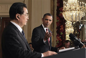 With Obama, Hu admits China's rights need help