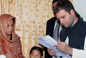 Divya's mother meets Rahul Gandhi, demands justice