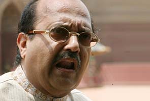 Reliance Infocomm defends itself in Amar Singh phone tapping case