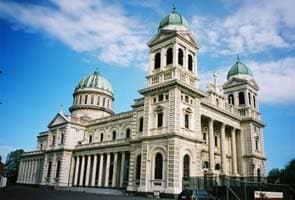 150-year-old cathedral damaged in New Zealand quake