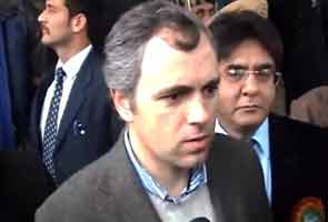 Omar slams PDP for showing parts of J&K in China